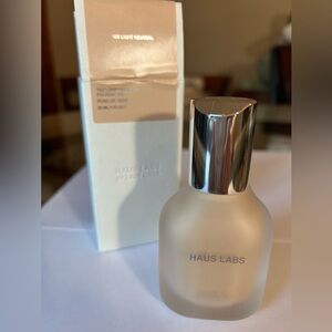 NWT🌷#160 - Haus Labs Triclone Skin Tech Medium Coverage Foundation